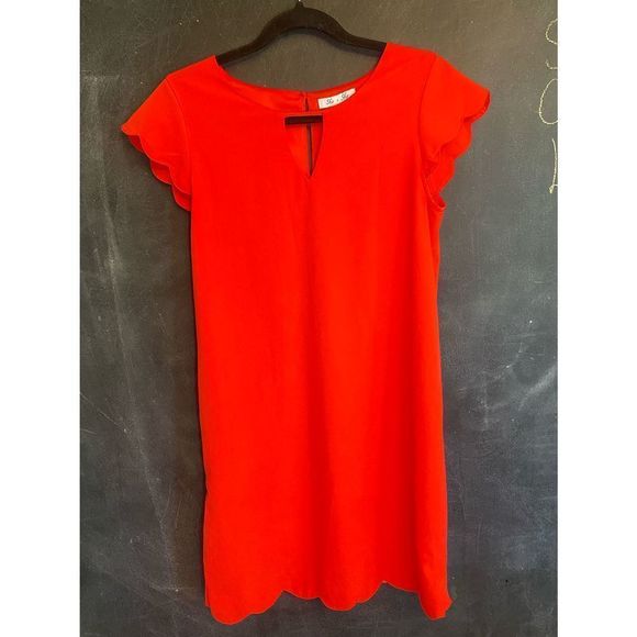 Pretty Red Dress With Scalloped Hems Size Medium - Picture 1 of 8